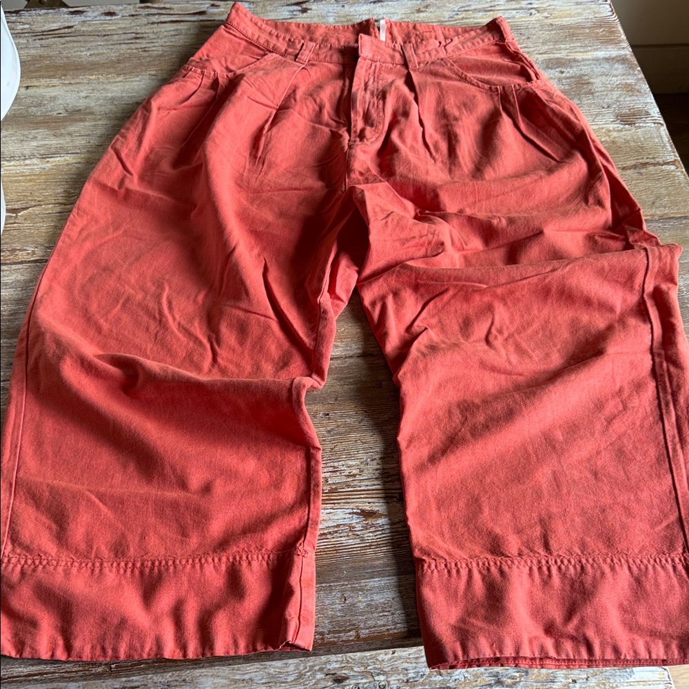 Free people women's cotton baggy pants. Size 8